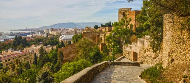 Piso amueblado en alquiler de larga temporada junto a Vialia – Málaga Centro — 19