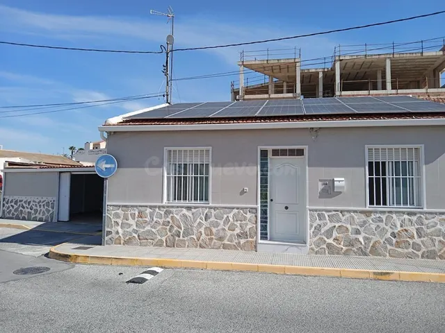 Pareado 4 habitaciones 330m² en venta - Costa blanca sur - foto 2
