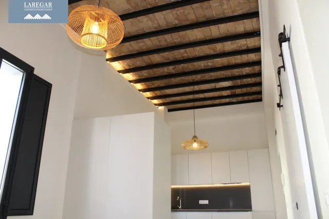 ESTUDIO EN ALQUILER 1 DORMITORIO EN TIRO DE LÍNEA — 35