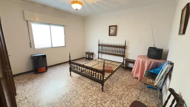 CASA ADOSADA PARA REFORMAR EN PUNTA UMBRÍA (HUELVA) — 13