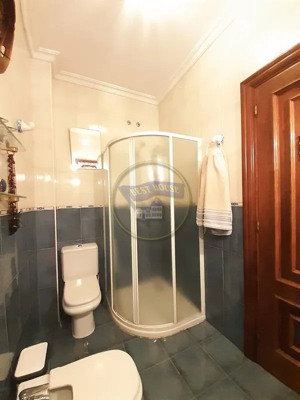Amplio y luminoso piso en Bouzas con garaje y bodega — 27