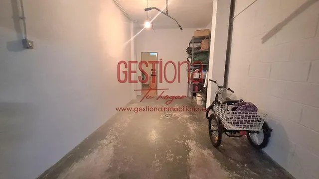 AMPLIO BAJO DE 3 habitaciones, CON TERRAZA JARDÍN A ESCASOS METROS DE LA PLAYA. ORIÑON — 38