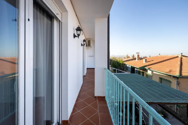 Maravillosa casa  a pocos minutos  andando  al  centro de La Zubia — 24