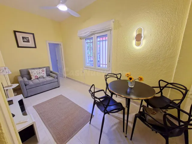 Apartamento 1 habitación 41m² en alquiler - Chamberí — 2