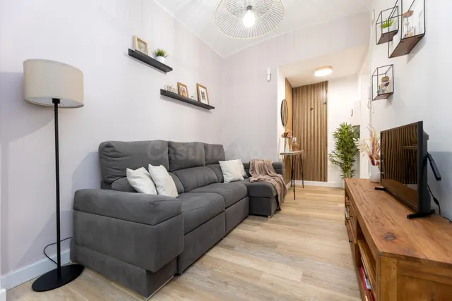 Apartamento turístico en venta con alta rentabilidad en pleno centro de Granad — 2