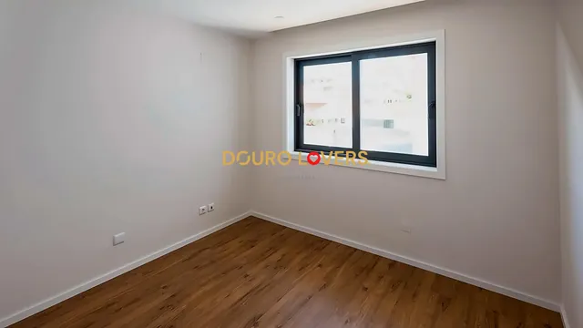 Pareado 3 habitaciones 199m² en alquiler - Gulpilhares e Valadares — 15