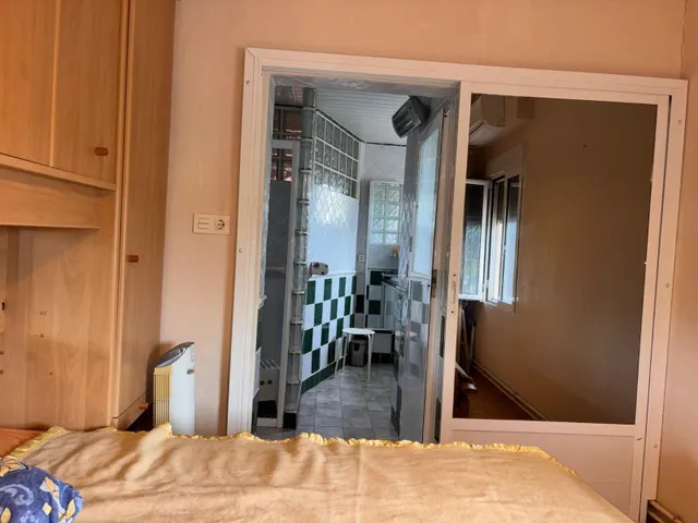 Impresionante Chalet en La Hoya con Amplio Terreno y Piscina — 22