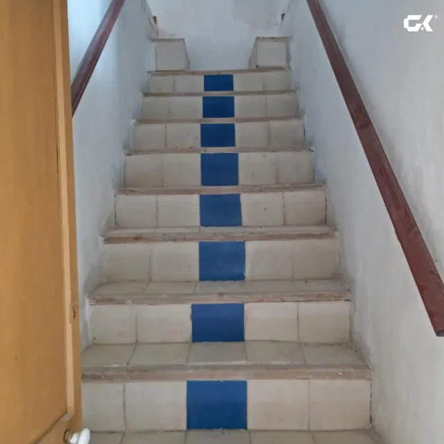 Casa con alma en Zarcilla de Ramos: arcos, vigas y un patio que espera — 9