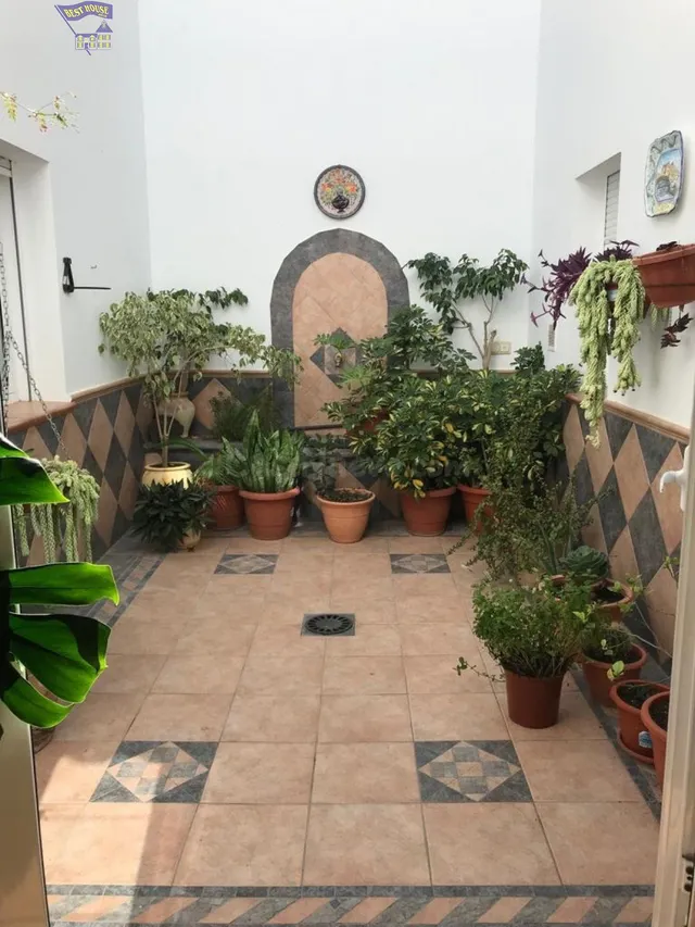 UNIFAMILIAR EN EL PORTICHUELO