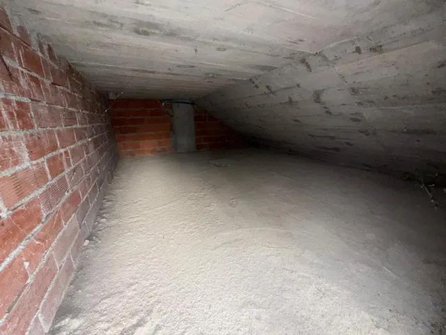 Local diáfano en Valdoviño. — 6