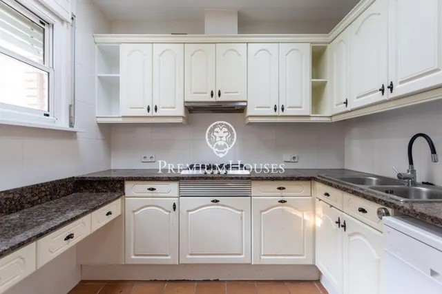 Majestuosa propiedad única en venta en Cabrera de Mar — 21