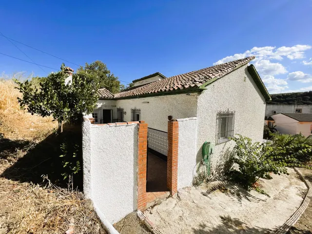 Casa con parcela en Setenil de las Bodegas, cerca del casco histórico — 19