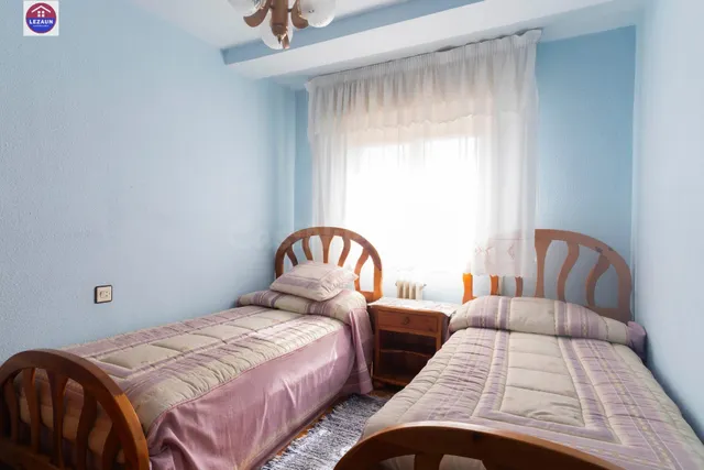 INMOBILIARIA LEZAUN presenta en exclusiva esta vivienda en l - foto 5