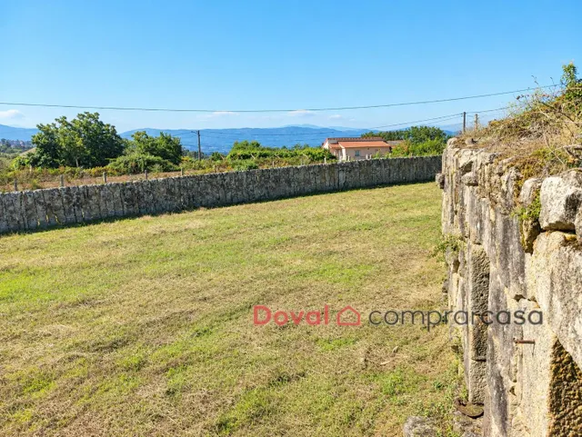 Casa para reformar en As Neves de piedra gallega – Amplio terreno y múltiples posibilidades — 13