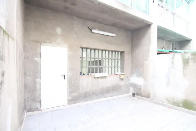 Local comercial de 108 m2 en Plaça Catalunya — 13