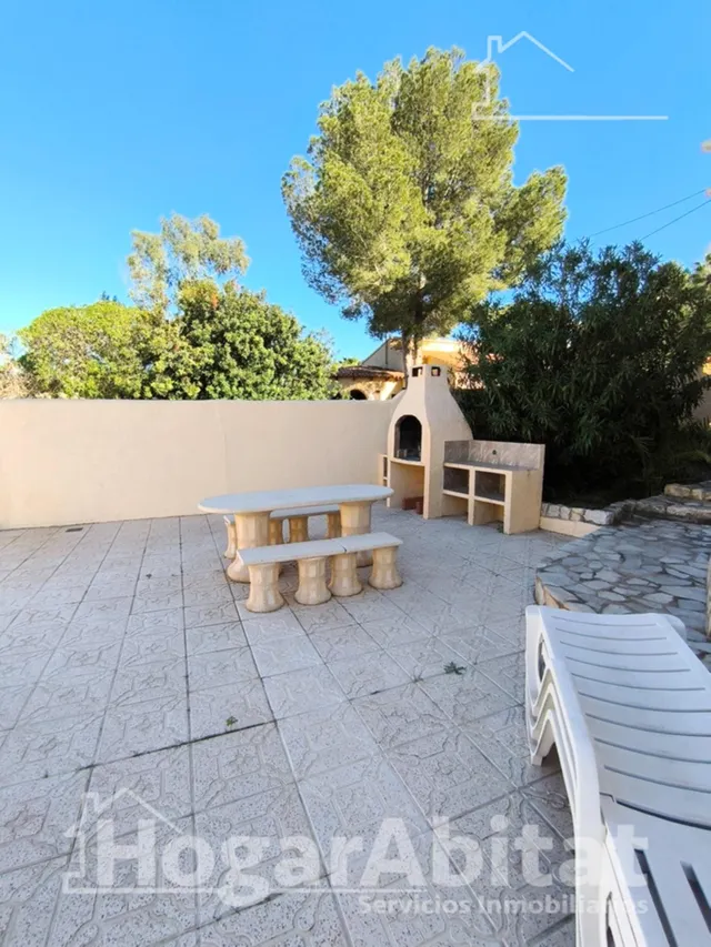 ¡impresionates visitas al mar! chalet con piscina, garaje, terraza y barbacoa cerca de la playa — 13
