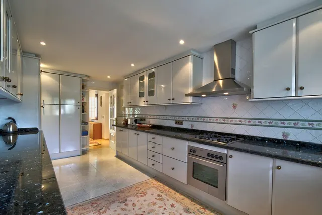 Chalet 5 habitaciones 698m² en venta - Costa Del Sol — 17