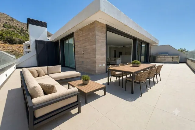 Exclusivo atico de lujo nuevo a estrenar en la prestigiosa urbanizacion el higueron — 13