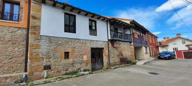 REFORMA INTEGRAL–CASA CON ENCANTO Y GRANDES POSIBILIDADES.- - foto 4