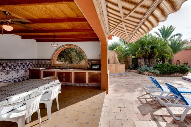 HERMOSA VILLA DE LUJO, ESTILO MEDITERRÁNEO EN LA ZONA DE LA SIESTA-SAN LUIS — 26