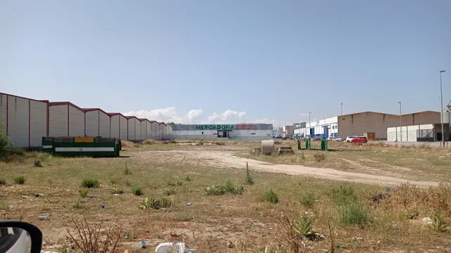 TERRENO URBANO EN CHAUCHINA JUNTO A MERCADONA CHAUCHINA– 713