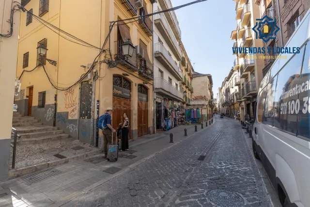 Edificio en venta completo junto a Gran Vía- Bajo Albaicín — 35