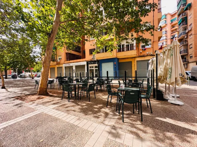 Bar-taberna en pleno funcionamiento – zaidín/vergeles, Granada — 21