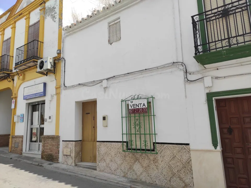 Casa Solar 186m² en venta - Barrio La Guita