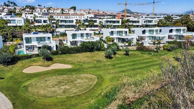 Parcela 2000m² en venta - Costa Del Sol — 20