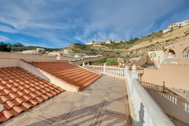 MAGNIFICO CHALET INDEPENDIENTE CON PISCINA PRIVADA Y VISTAS AL CAMPO DE GOLF EN CIUDAD QUESADA — 26