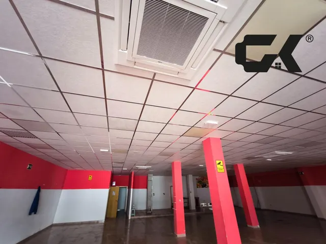 Local comercial en alquiler en Torre Pacheco – 400 m2 – Tota - foto 5