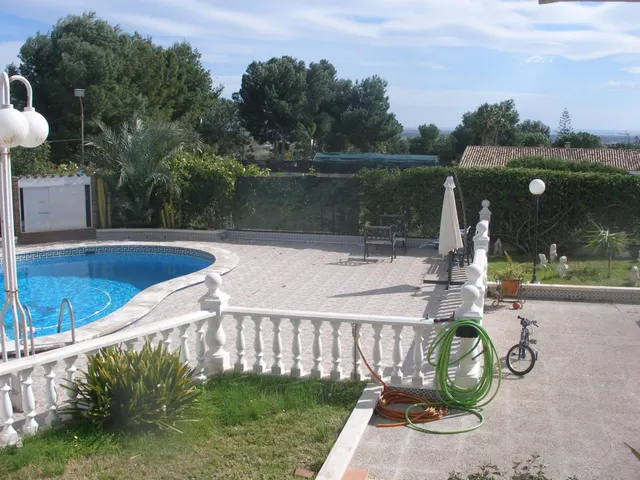CHALET EN LA URBANIZACION BONAVISTA!! — 8