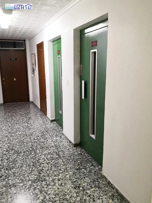LOCAL EN EL CENTRO DE ALICANTE — 10