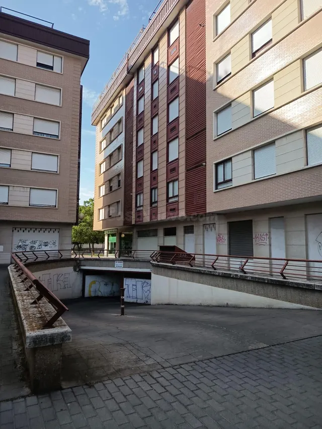 MONCASA VENDE Plaza de garaje