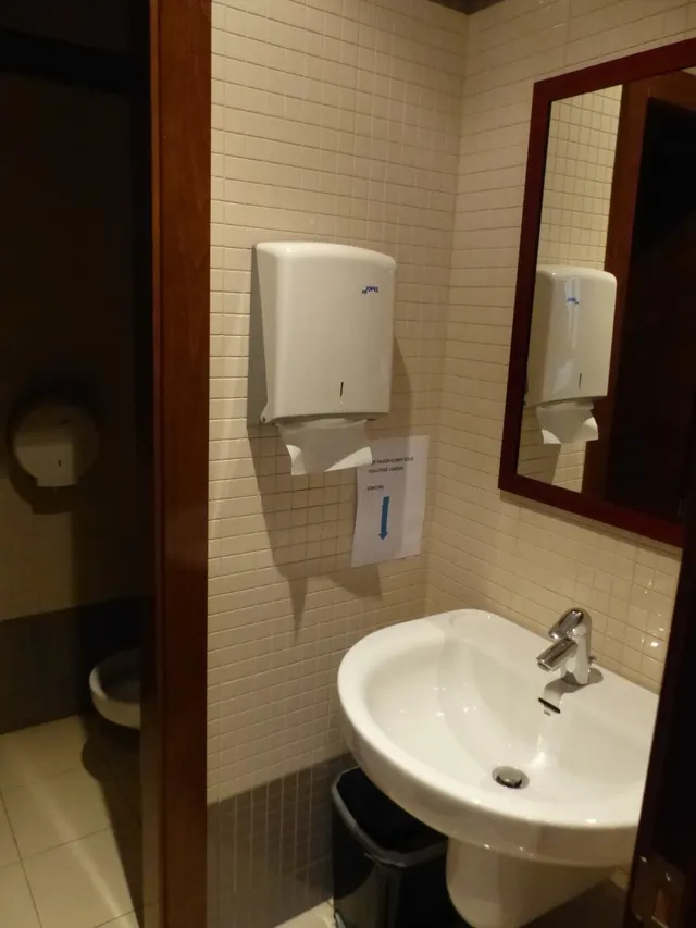 BAJADA DE PRECIO ¡¡¡¡¡     OFICINAS EN VENTA EN PLENO CORAZON DE LA CIUDAD — 20