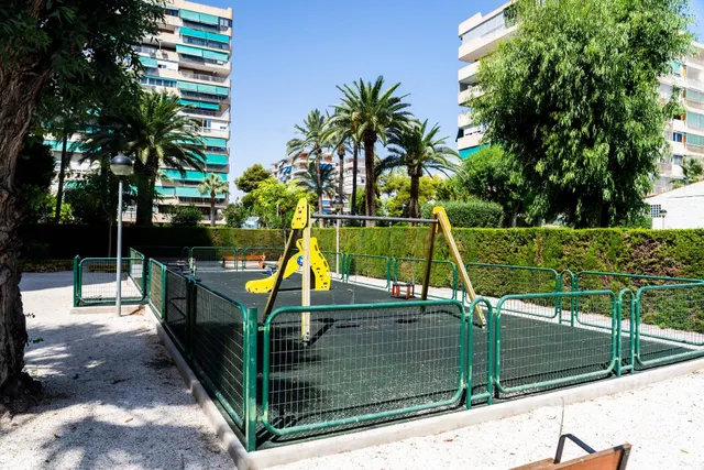 OPORTUNIDAD EN VENTA DE PISO DE 2 DORMITORIOS EN PLAYA DE SAN JUAN (ALICANTE) A 8 MINUTOS ANDANDO DE LA PLAYA — 45