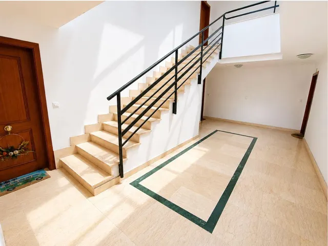 LUMINOSO PISO EN CARANDÍA DENTRO DE URBANIZACIÓN PRIVADA.- — 14