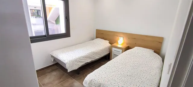 Nuevo apartamento a tan solo 450 m del mar con piscina y aparcamiento!!! — 14
