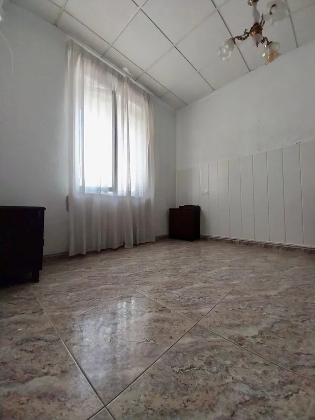 Céntrica casa unifamiliar parcialmente reformada en Guardamar — 27
