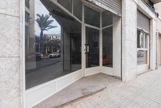 LOCAL EN VENTA EN CALLE FILET DE FORA — 2