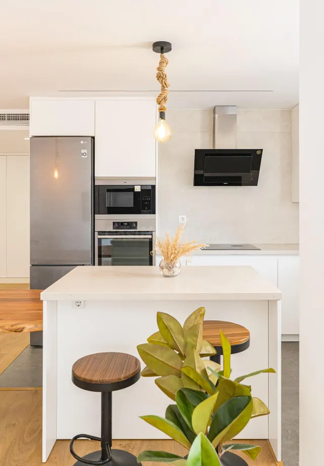 Alquiler vivienda en Juan Carlos I- Avenida Infanta Cristina. — 5