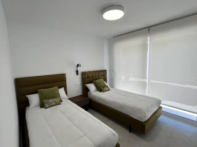 Vivienda a estrenar con 3 dormitorios en residencial con piscina — 25