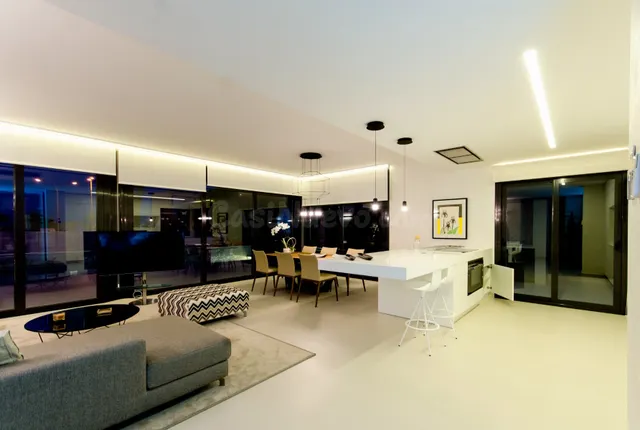 Villa 4 habitaciones 197m² en venta - Cerro del Sol - foto 3