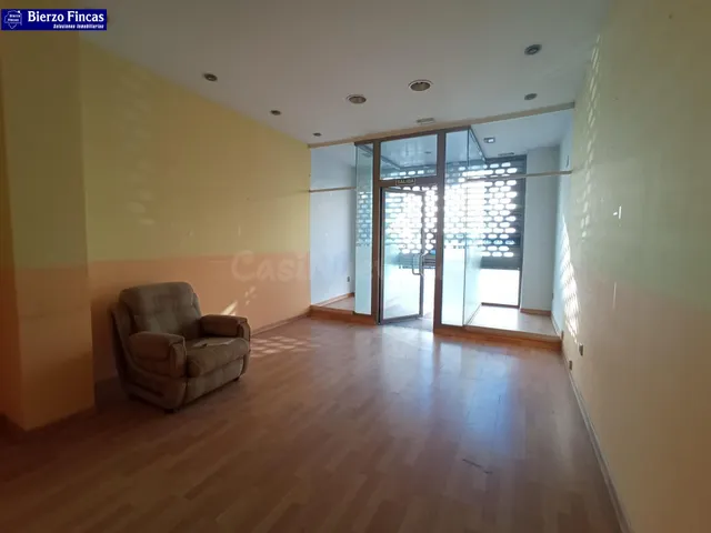 SE VENDE LOCAL COMERCIAL