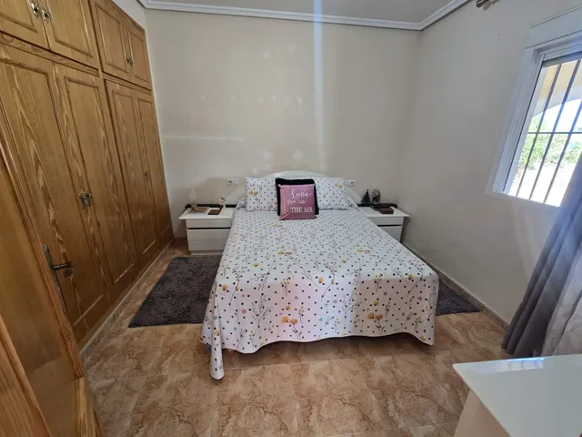 CHALET EN MATOLA (ELCHE). — 16