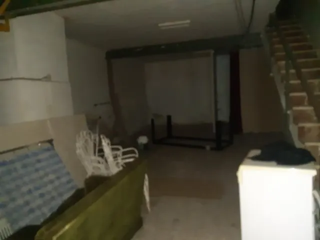 Local comercial — 10