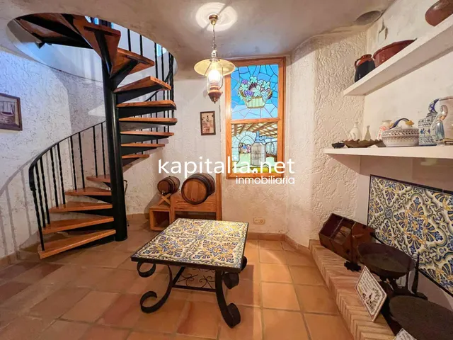 Magnifico chalet a la venta en Valencia — 13