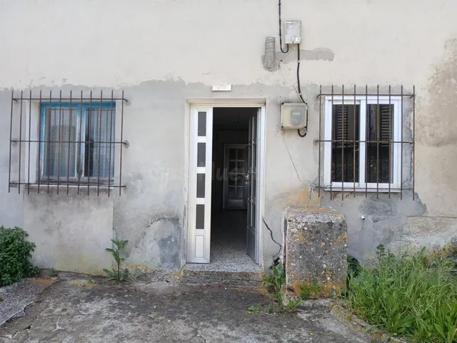 Casa para reformar en Cances Grande, Carballo - foto 2