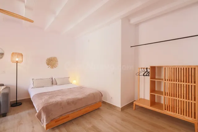 LOFT DE ALQUILER TEMPORAL CON ASCENSOR EN EL RAVAL — 5