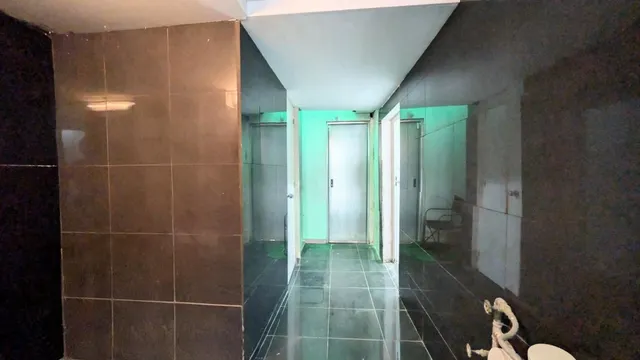 ¡GRAN LOCAL COMERCIAL EN ALQUILER, ELCHE, JUNTO A HIPERBER Y REINA VICTORIA, 150 M2, ASEO Y CRISTALERA A LA CALLE! — 8
